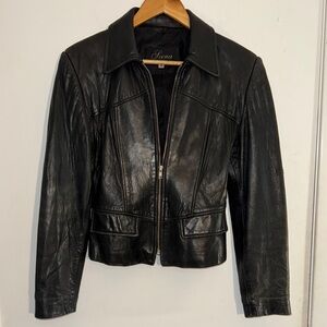 GUC Sienna vintage Women's Black Leather Jacket